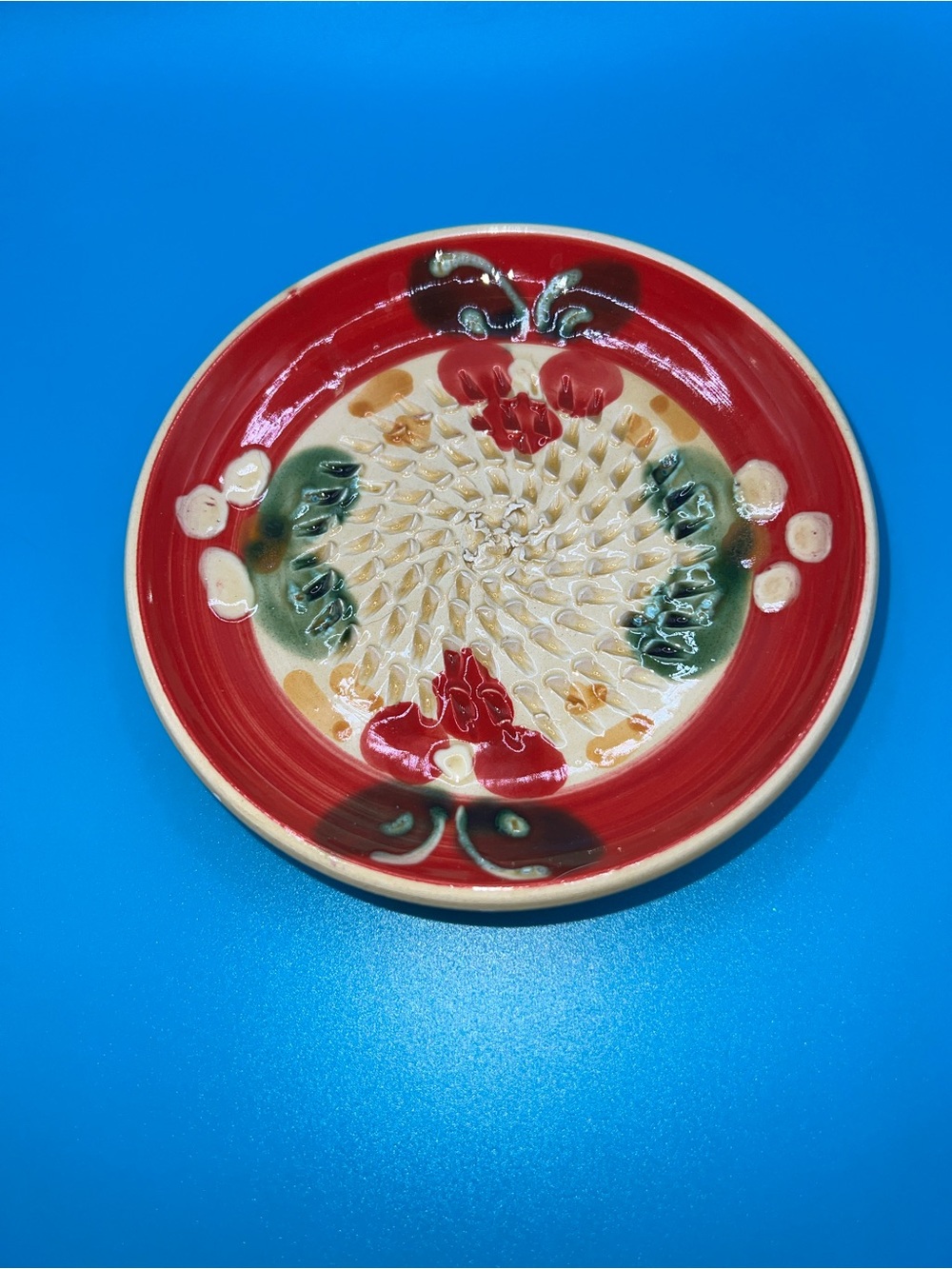 Rupi 1980 artisanal Spanish ceramic garlic and lemon grater dish